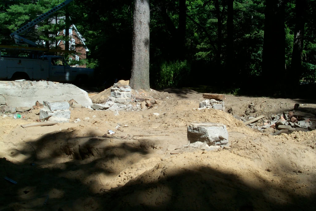 Taken 2001-07-11 07:43:18-07