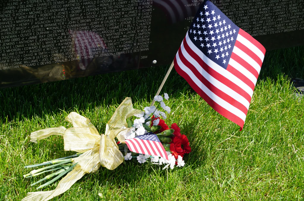 MEMORIAL WALL 2015