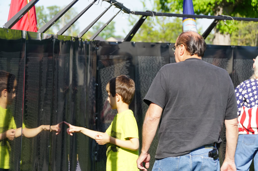 MEMORIAL WALL 2015